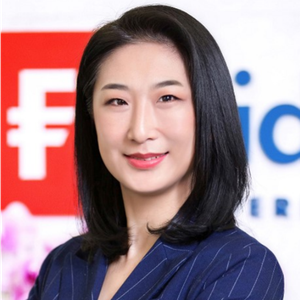 Lily Cong (Chief Representative at FIL Investment Management(Hong Kong)Limited)